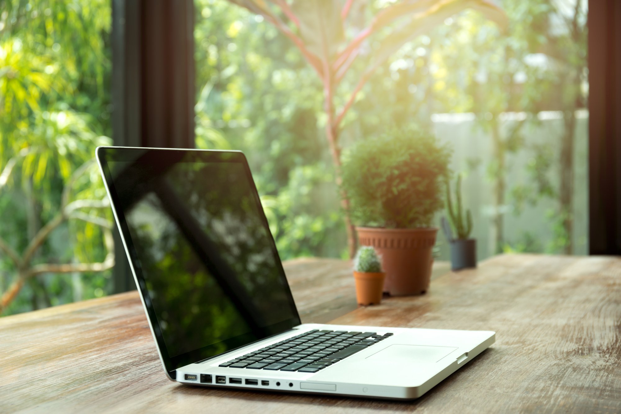 Bariatric Support Group Laptop on Desk-1