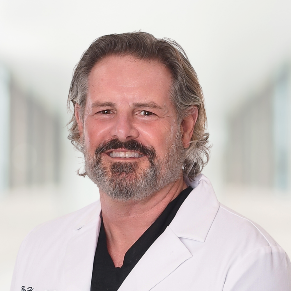 Photo of Bennett Hogan, MD