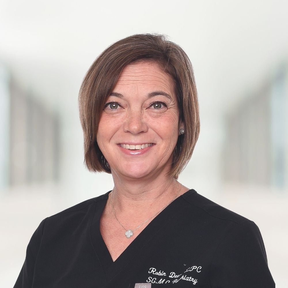 Photo of Robin Dees, LPC